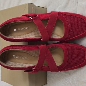 Naturalizer Red Cross-Strap Flats